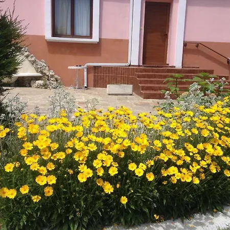 Secret Garden House 2*