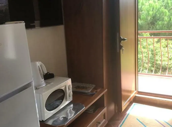 Konukevi Secret Garden House 2*